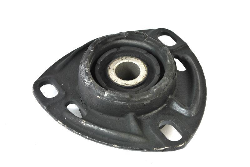 Крепление стойки амортизатора Magnum Technology