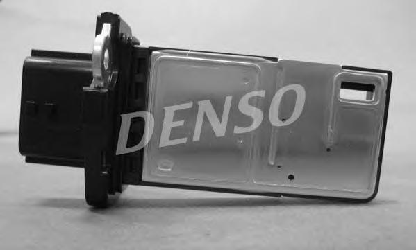 Расходомер воздуха (ДРМВ) DENSO