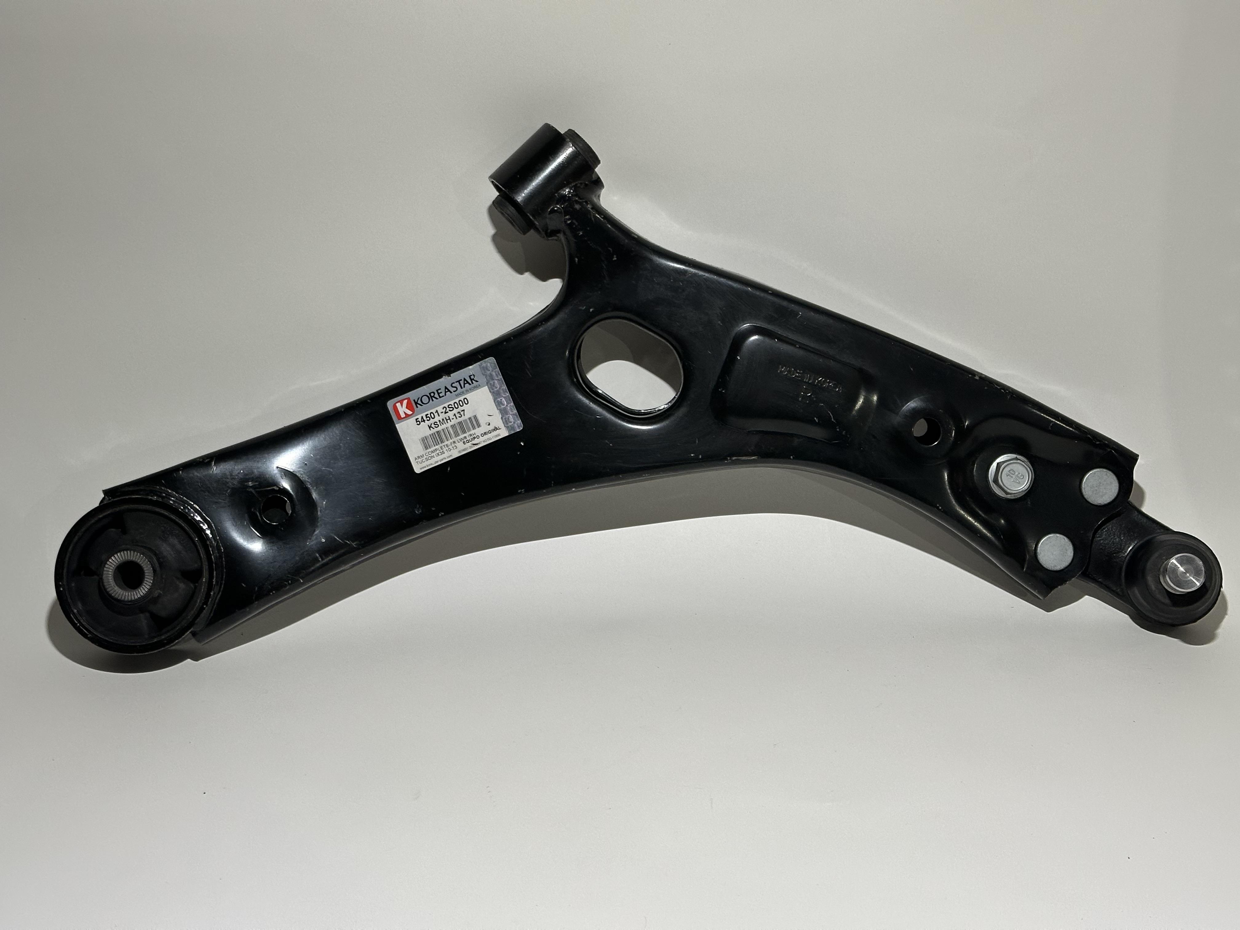 Передний правый рычаг KOREASTAR