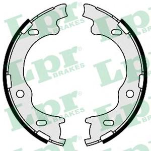 Комплект тормозных колодок, стояночная тормозная система LPR 09630