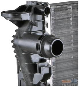 Радиатор охлаждения HELLA