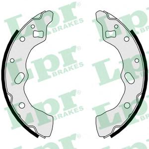 Комплект тормозных колодок LPR 05315