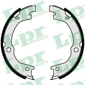 Комплект тормозных колодок, стояночная тормозная система LPR 09460