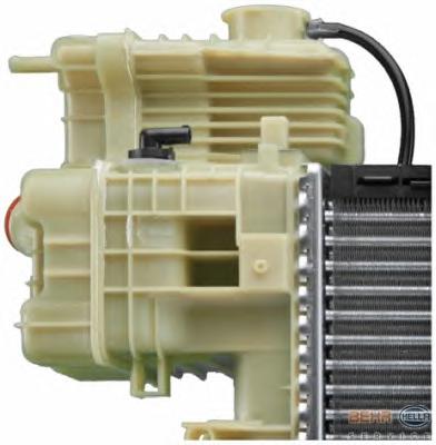 Радиатор охлаждения HELLA