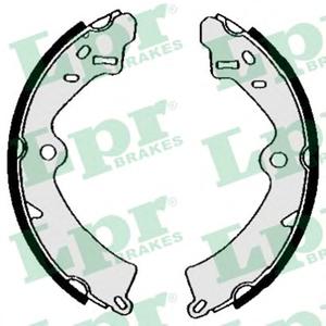 Комплект тормозных колодок LPR 05540