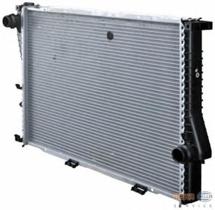 Радиатор охлаждения HELLA