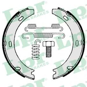 Комплект тормозных колодок, стояночная тормозная система LPR 04729