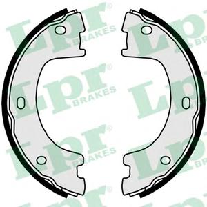 Комплект тормозных колодок, стояночная тормозная система LPR 01056