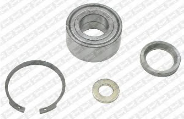 Комплект подшипника ступицы колеса SNR