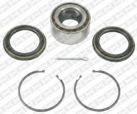 Комплект подшипника ступицы колеса SNR