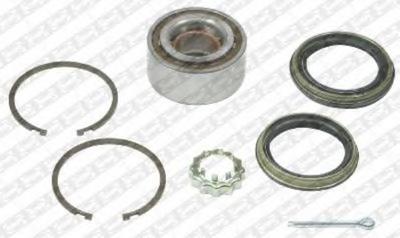 Комплект подшипника ступицы колеса SNR R168.30