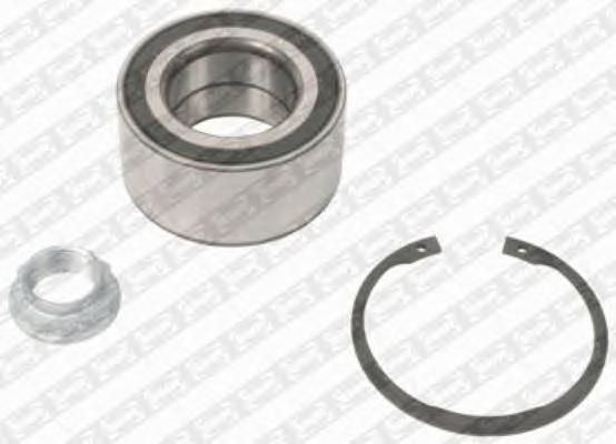 Комплект подшипника ступицы колеса SNR