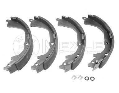 Комплект тормозных колодок MEYLE 1145330002