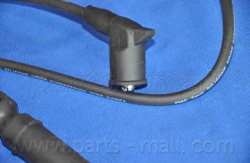 Комплект проводов зажигания PARTS-MALL