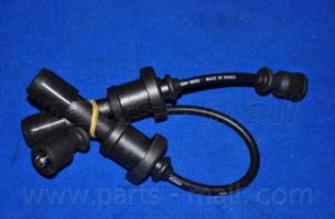 Комплект проводов зажигания PARTS-MALL