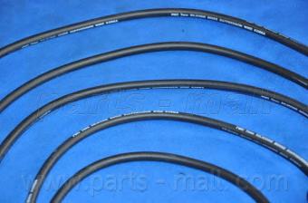 Комплект проводов зажигания PARTS-MALL