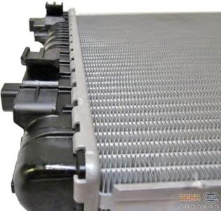 Радиатор, охлаждение двигателя HELLA