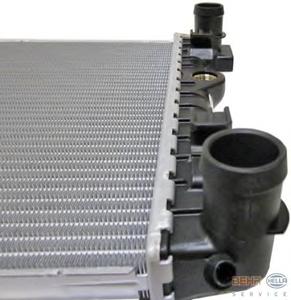 Радиатор, охлаждение двигателя HELLA