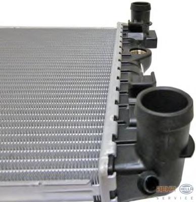 Радиатор, охлаждение двигателя HELLA