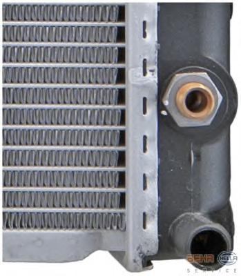 Радиатор, охлаждение двигателя HELLA