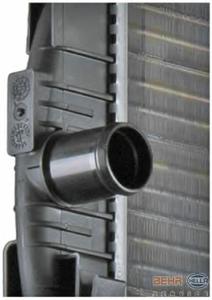 Радиатор, охлаждение двигателя HELLA