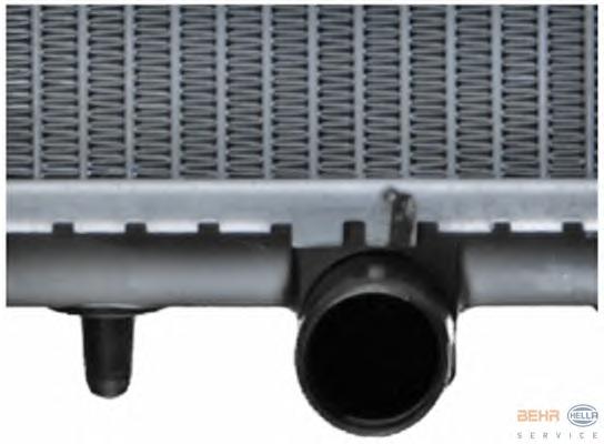 Радиатор, охлаждение двигателя HELLA