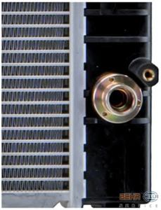 Радиатор, охлаждение двигателя HELLA