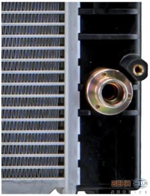 Радиатор, охлаждение двигателя HELLA