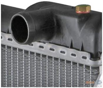 Радиатор, охлаждение двигателя HELLA