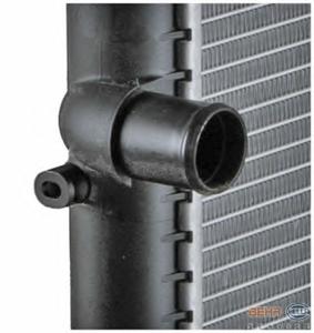 Радиатор, охлаждение двигателя HELLA