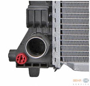 Радиатор, охлаждение двигателя HELLA