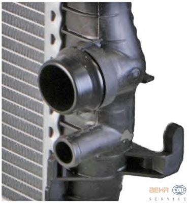 Радиатор, охлаждение двигателя HELLA