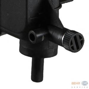 Радиатор, охлаждение двигателя HELLA