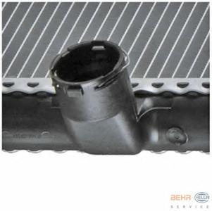 Радиатор, охлаждение двигателя HELLA