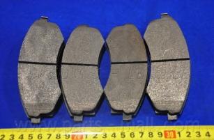 Комплект тормозных колодок, дисковый тормоз PARTS-MALL