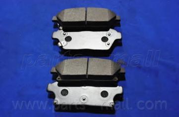 Комплект тормозных колодок, дисковый тормоз PARTS-MALL