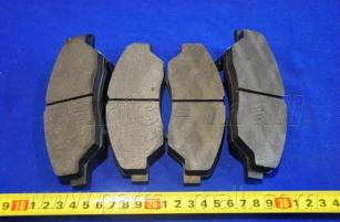 Комплект тормозных колодок, дисковый тормоз PARTS-MALL