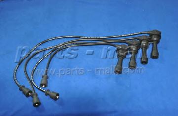 Комплект проводов зажигания PARTS-MALL