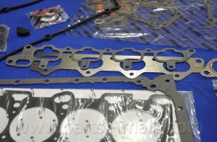 Комплект прокладок, двигатель PARTS-MALL