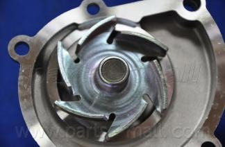 Водяной насос PARTS-MALL