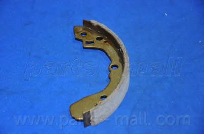 Комплект тормозных колодок PARTS-MALL