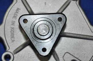 Водяной насос PARTS-MALL