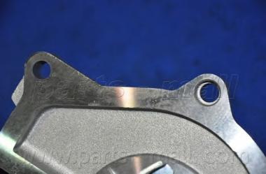 Водяной насос PARTS-MALL