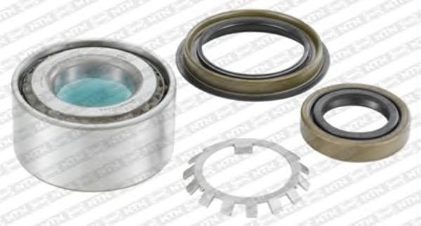 Комплект подшипника ступицы колеса SNR