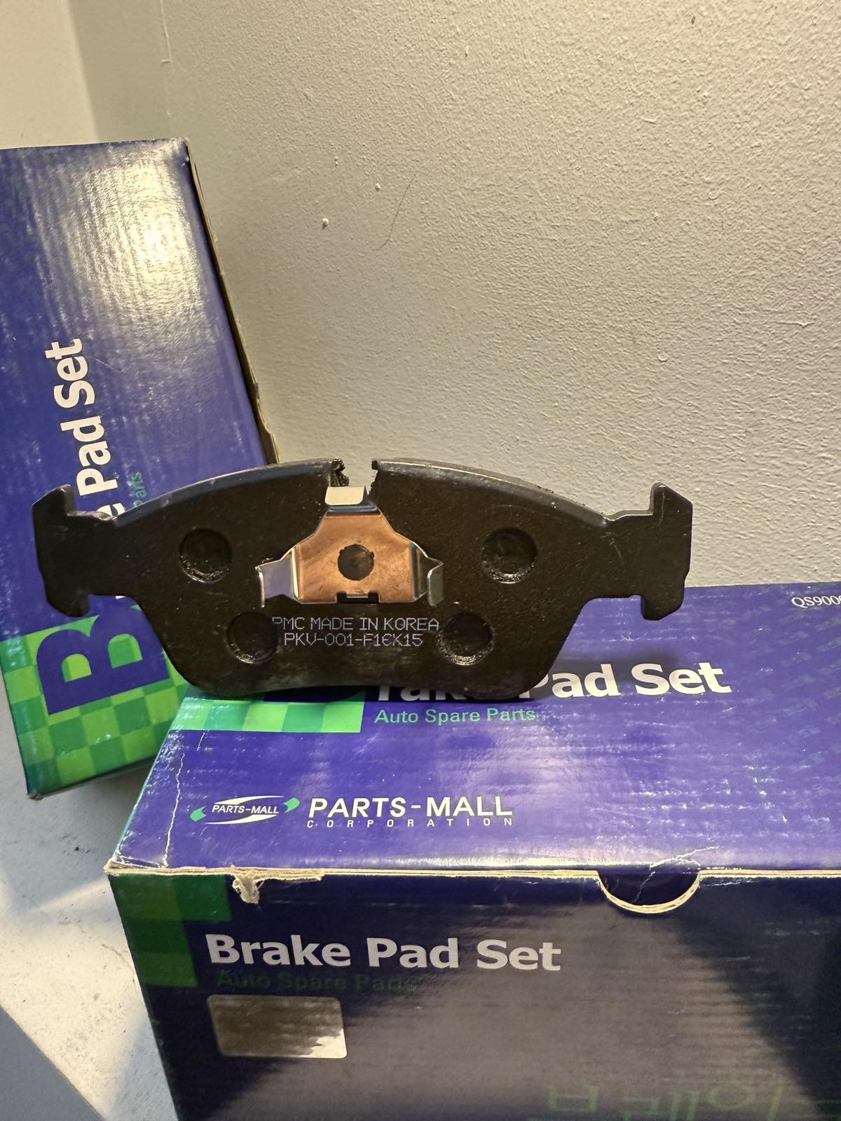 Тормозные колодки Parts Mall