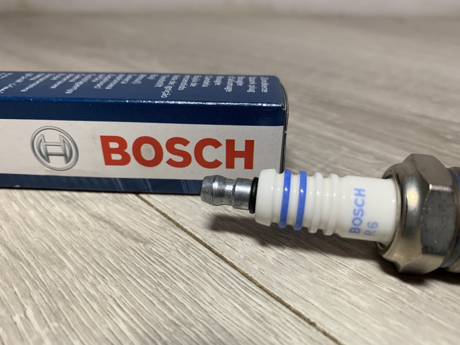 Свечи зажигания Bosch Super